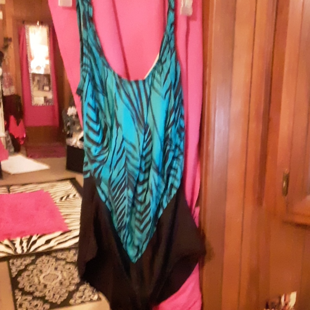 Bathing suit